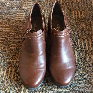 Brown Naturalizer Booties